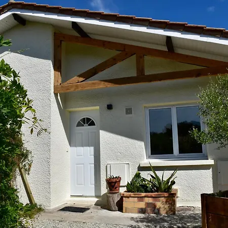 Maison Proche Lac Et Ocean Casa vacanze